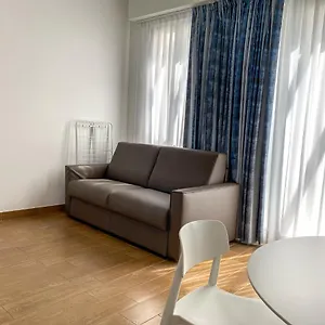Appartamento A 30 Mt Dal Mare, Cecina (Livorno)